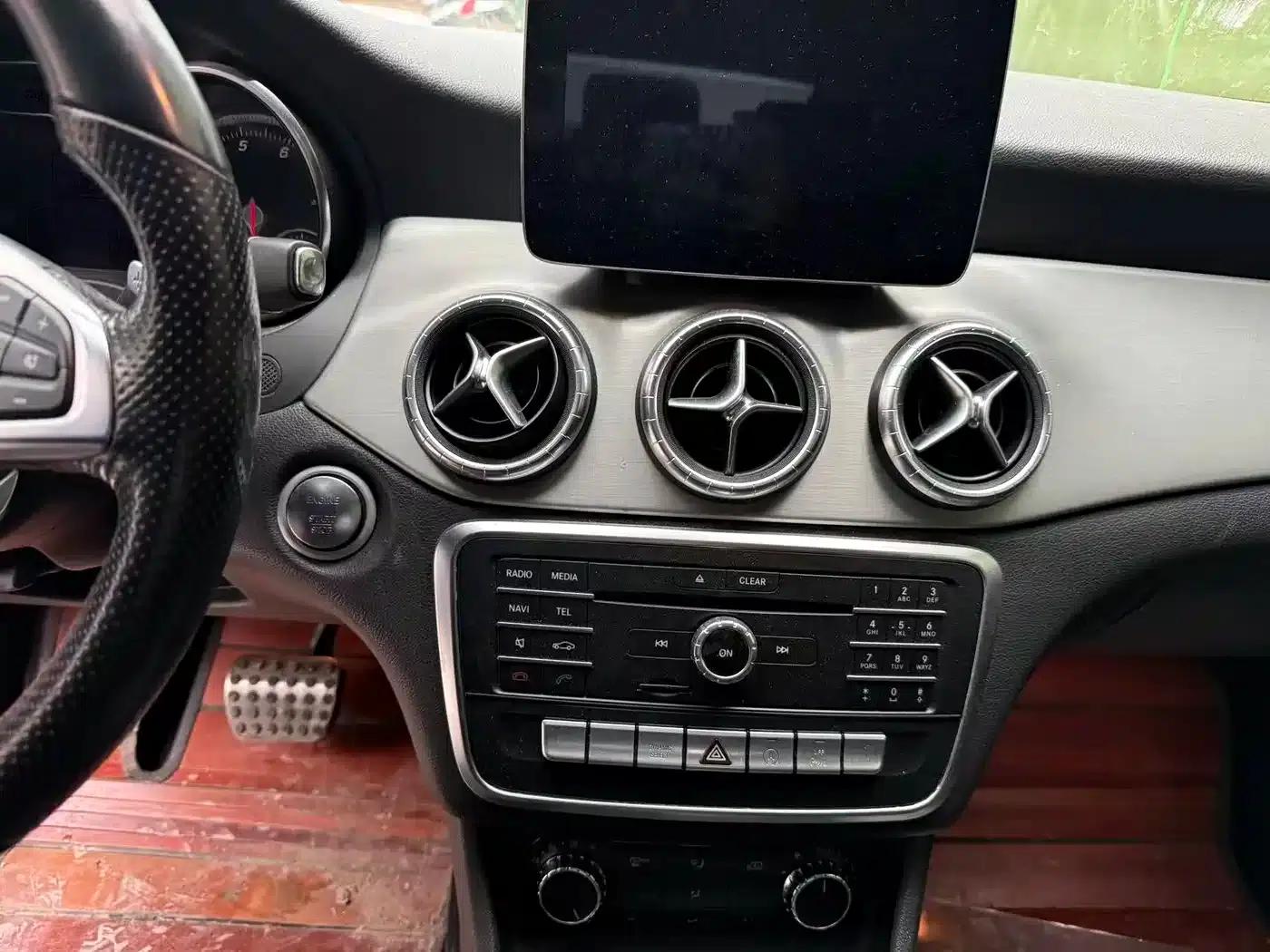 Imported Mercedes-Benz CLA 2016 CLA 220 4MATIC — миниатюра 8
