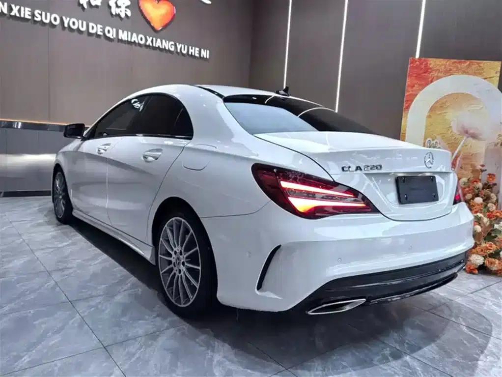 Imported Mercedes-Benz CLA 2016 CLA 220 4MATIC — миниатюра 7