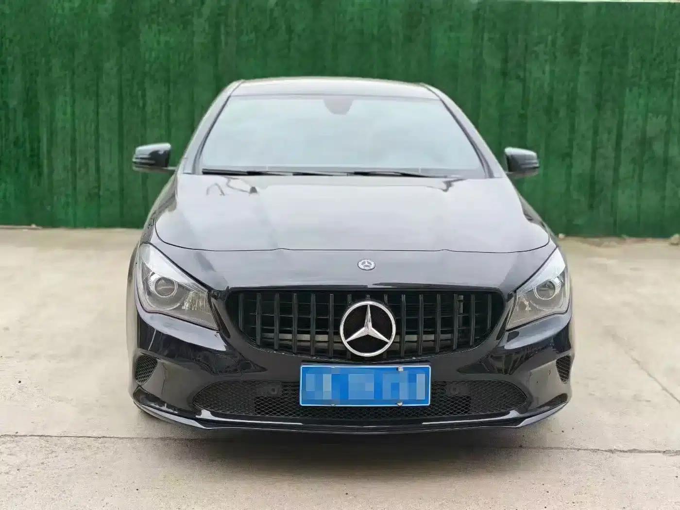 Imported Mercedes-Benz CLA 2018 CLA 200 Dynamic — миниатюра 2
