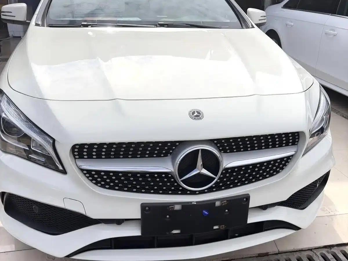Imported Mercedes-Benz CLA 2017 Facelift CLA 200 Fashion Model — миниатюра 3