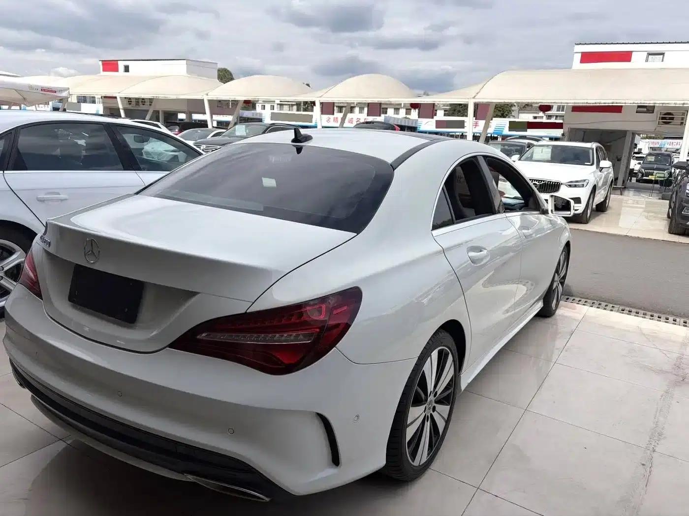 Imported Mercedes-Benz CLA 2017 Facelift CLA 200 Fashion Model — миниатюра 5