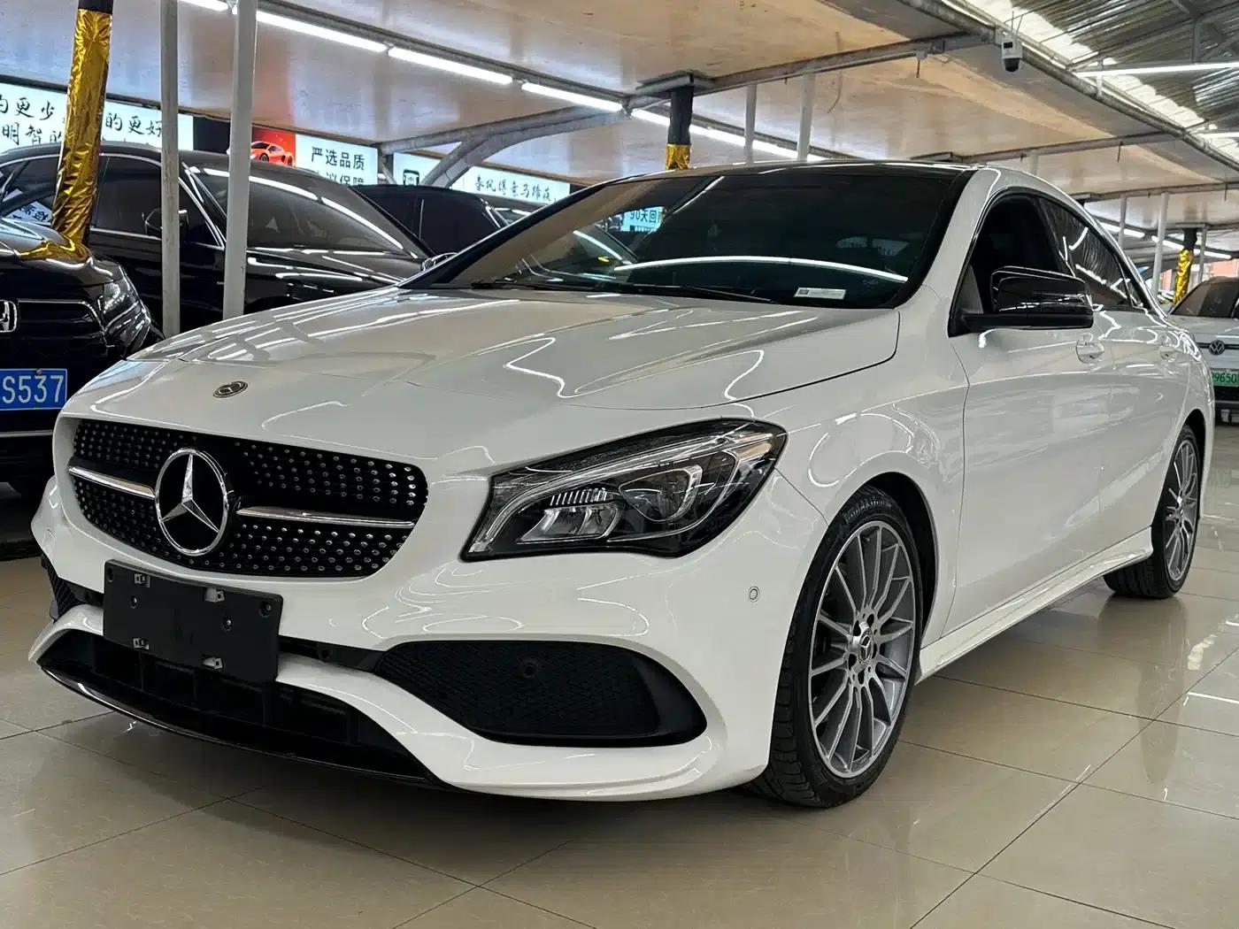 Imported Mercedes-Benz CLA 2018 CLA 220 4MATIC — миниатюра 1