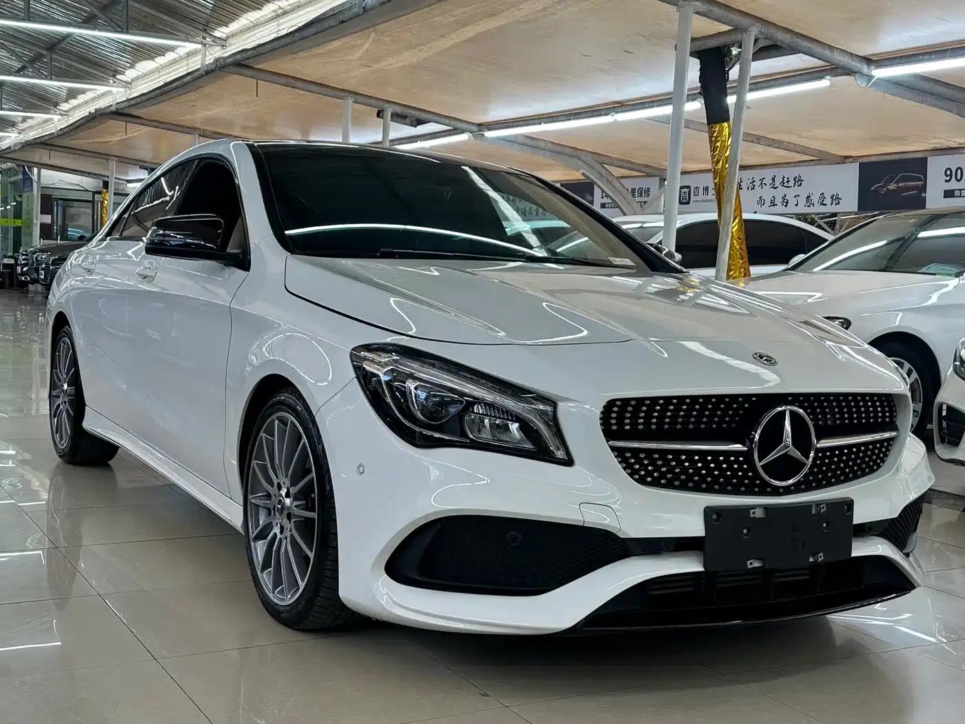 Imported Mercedes-Benz CLA 2018 CLA 220 4MATIC — миниатюра 3