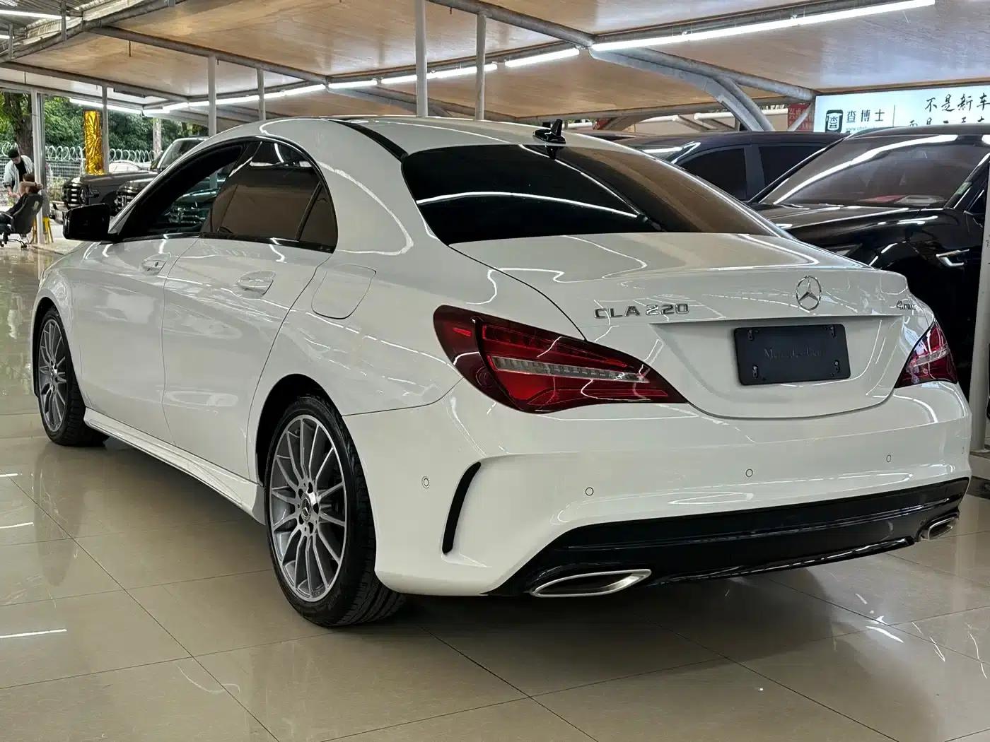 Imported Mercedes-Benz CLA 2018 CLA 220 4MATIC — миниатюра 6