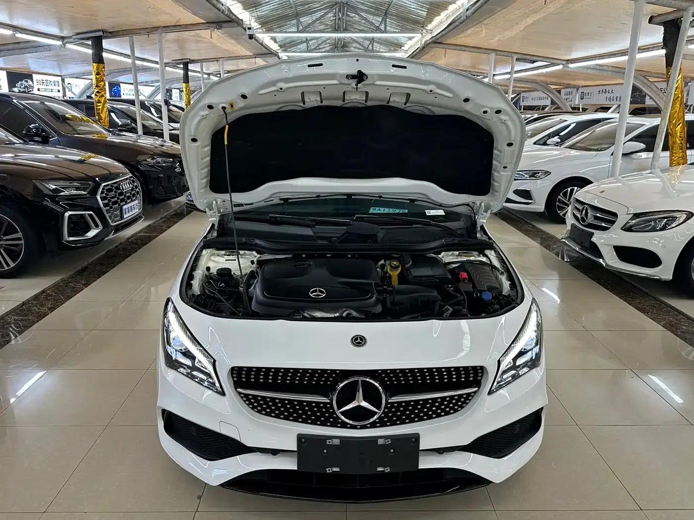 Imported Mercedes-Benz CLA 2018 CLA 220 4MATIC — миниатюра 9