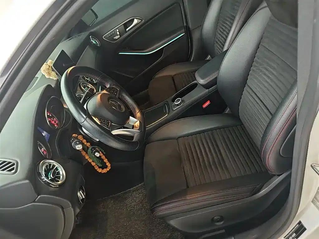 Imported Mercedes-Benz CLA 2018 CLA 220 4MATIC — миниатюра 15