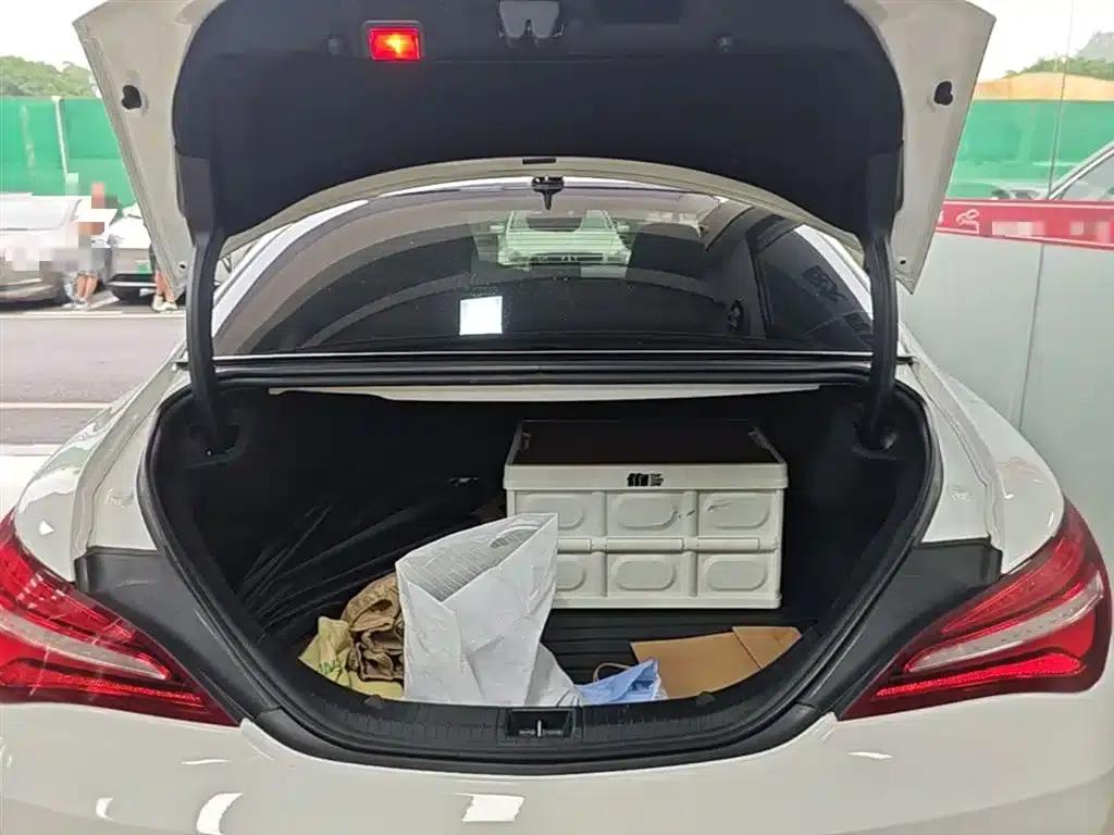 Imported Mercedes-Benz CLA 2018 CLA 220 4MATIC — миниатюра 19