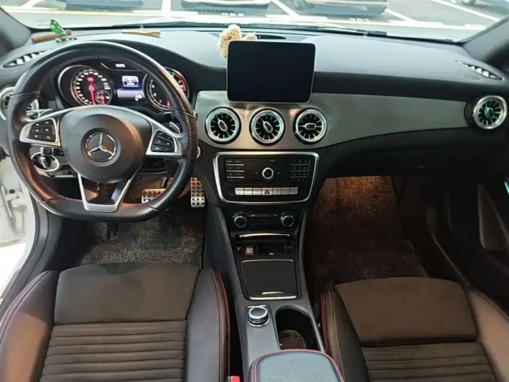 Imported Mercedes-Benz CLA 2018 CLA 220 4MATIC — миниатюра 10