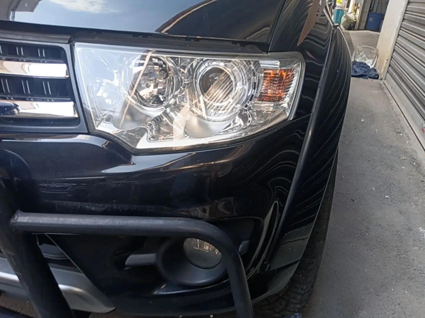 Mitsubishi Pajero Sport 2013 3.0L Automatic 4x4 Executive Edition — миниатюра 9