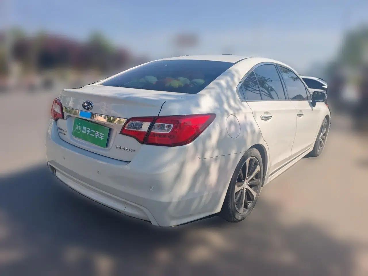 Subaru Legacy 2016 2.5i All-Wheel-Drive Glory Edition — миниатюра 6