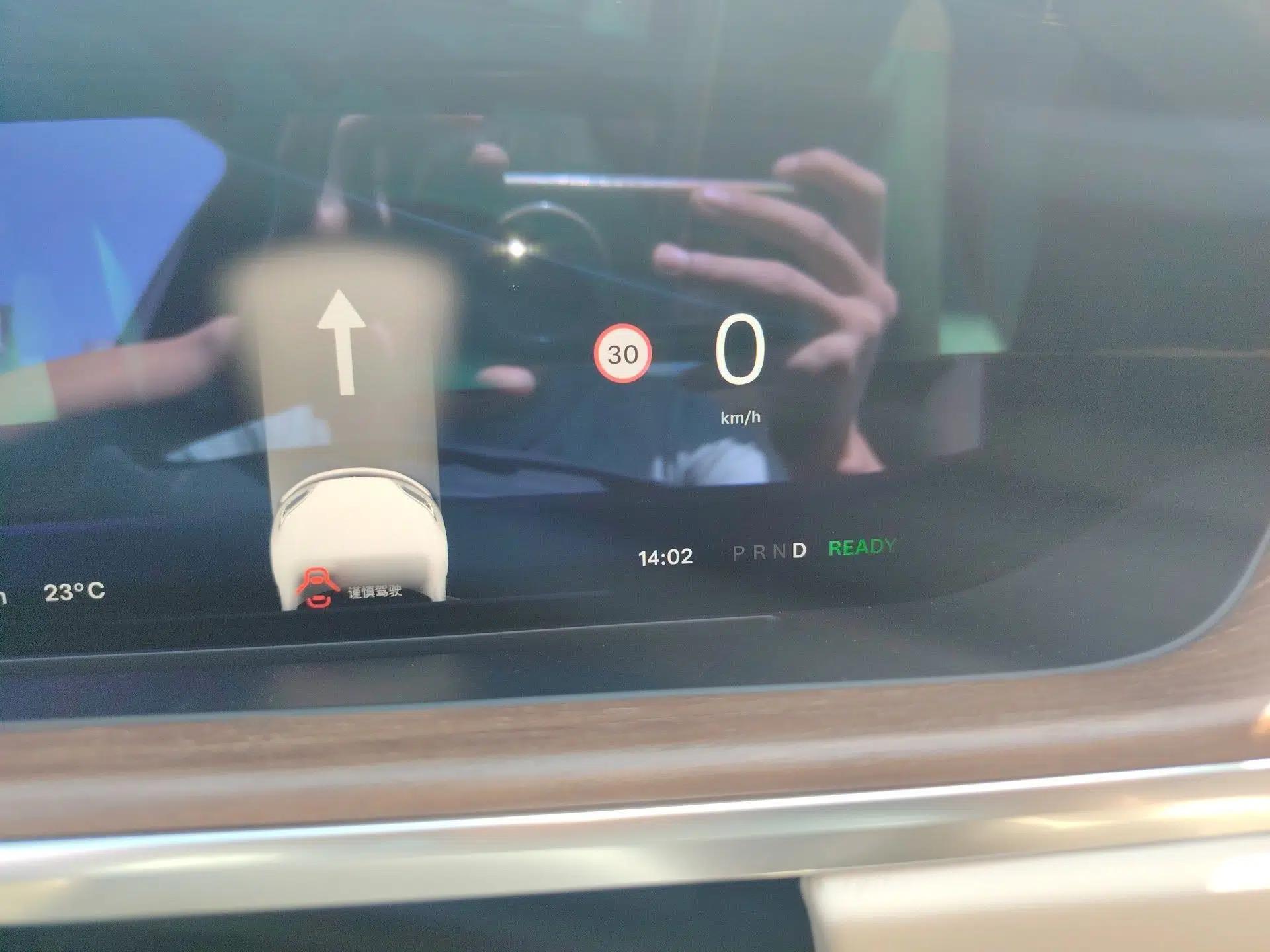 Tesla Model S 2023 Dual-Motor All-Wheel-Drive Version — миниатюра 10