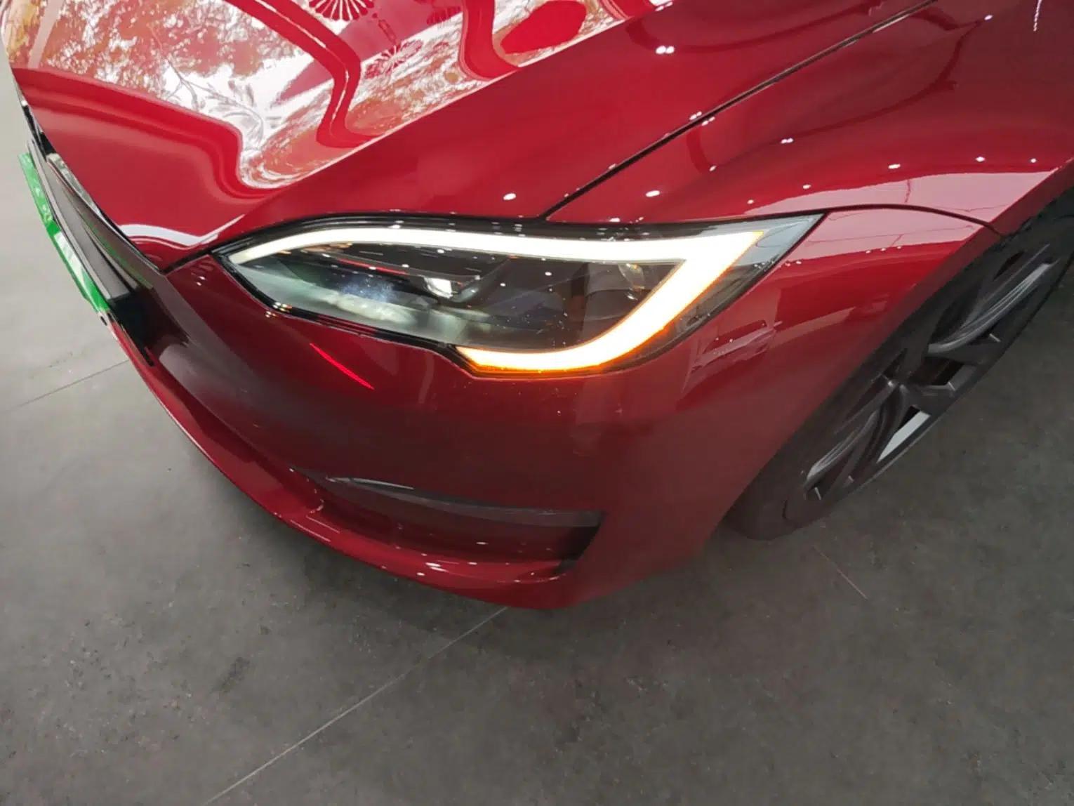 Tesla Model S 2023 Three-Motor All-Wheel-Drive Plaid Version — миниатюра 5