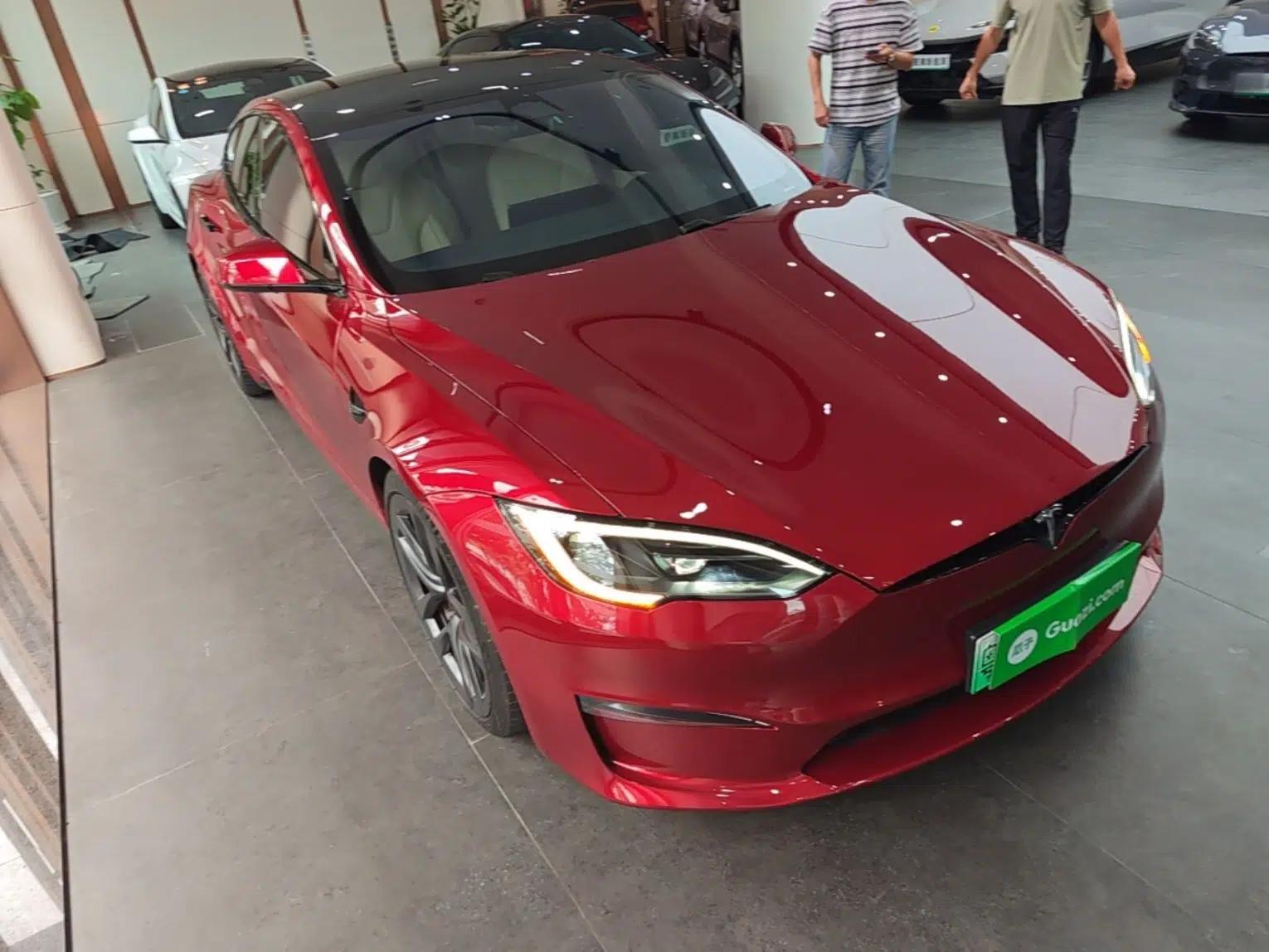 Tesla Model S 2023 Three-Motor All-Wheel-Drive Plaid Version — миниатюра 6