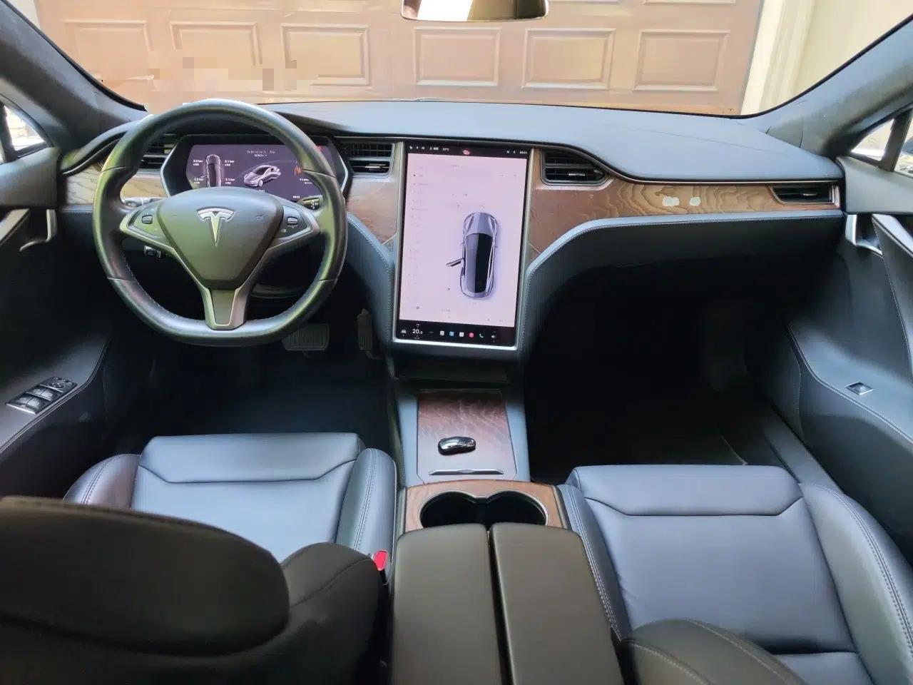 Tesla Model S 2017 S 100D Long Range Edition — миниатюра 10