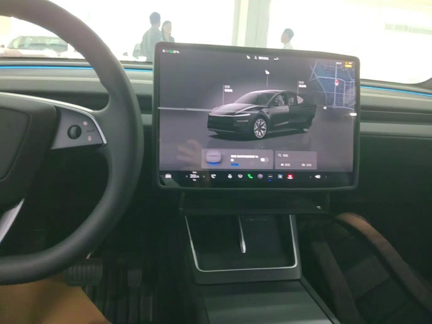 Tesla Model Y L 2025 Model Long-Range All-Wheel-Drive Version — миниатюра 15