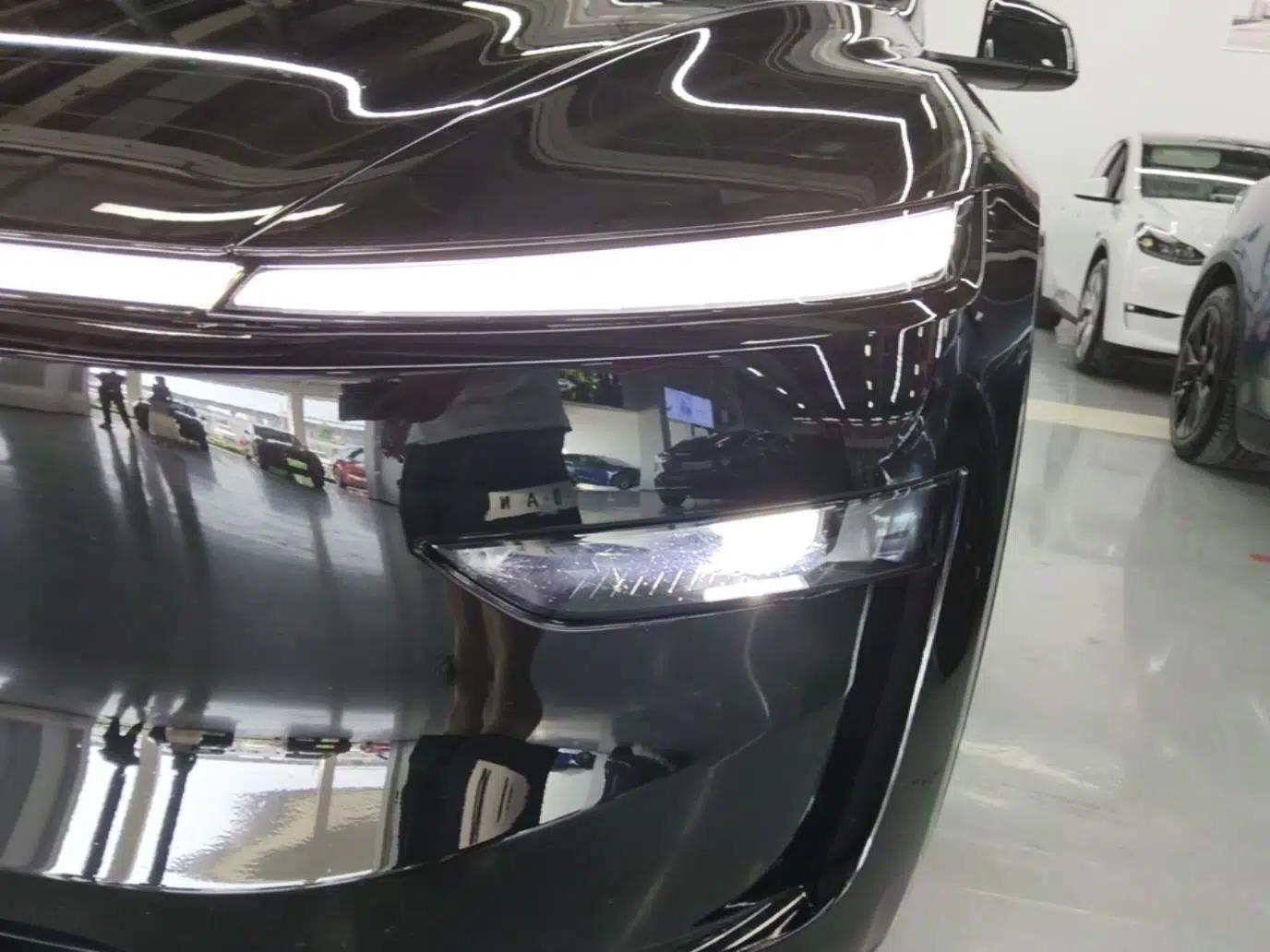 Tesla Model Y L 2025 Model Long-Range All-Wheel-Drive Version — миниатюра 5