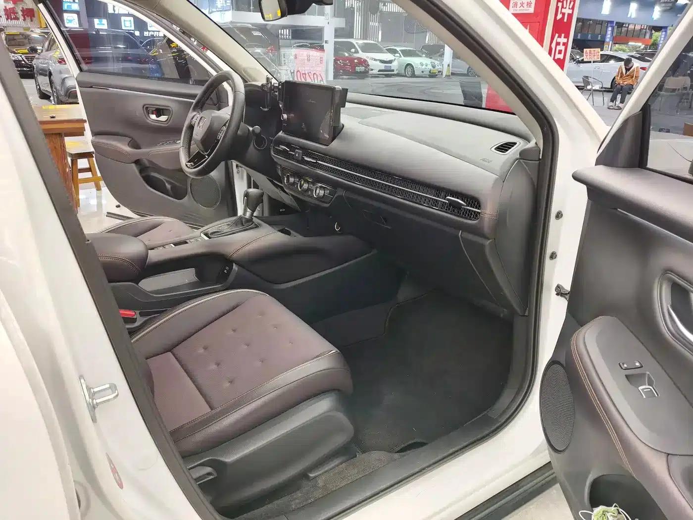 ZR-V 2023 1.5T CVT Smart Edition — миниатюра 8