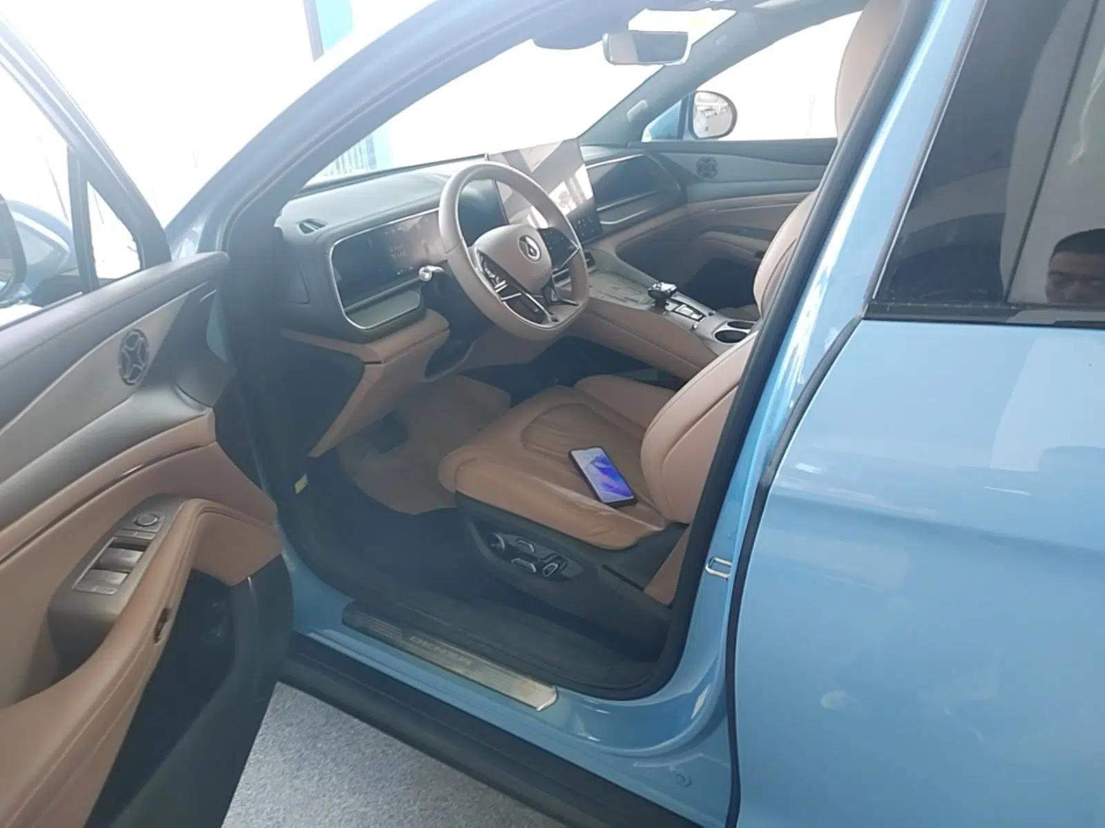 Denza N7 2024 550 Intelligent Driving Pro Edition — миниатюра 19