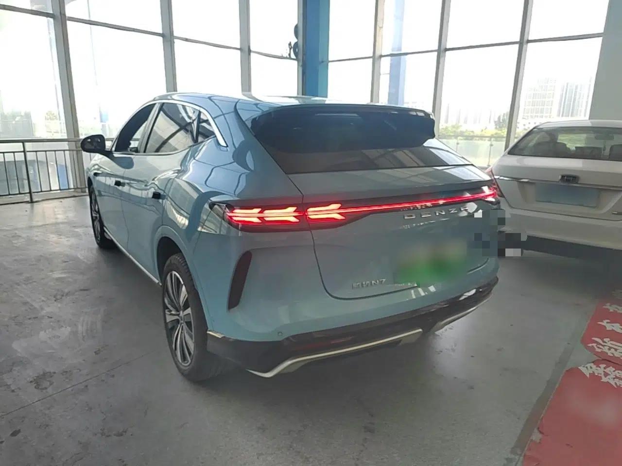 Denza N7 2024 550 Intelligent Driving Pro Edition — миниатюра 4