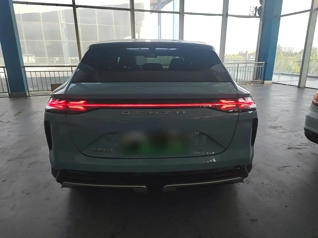 Denza N7 2024 550 Intelligent Driving Pro Edition — миниатюра 5