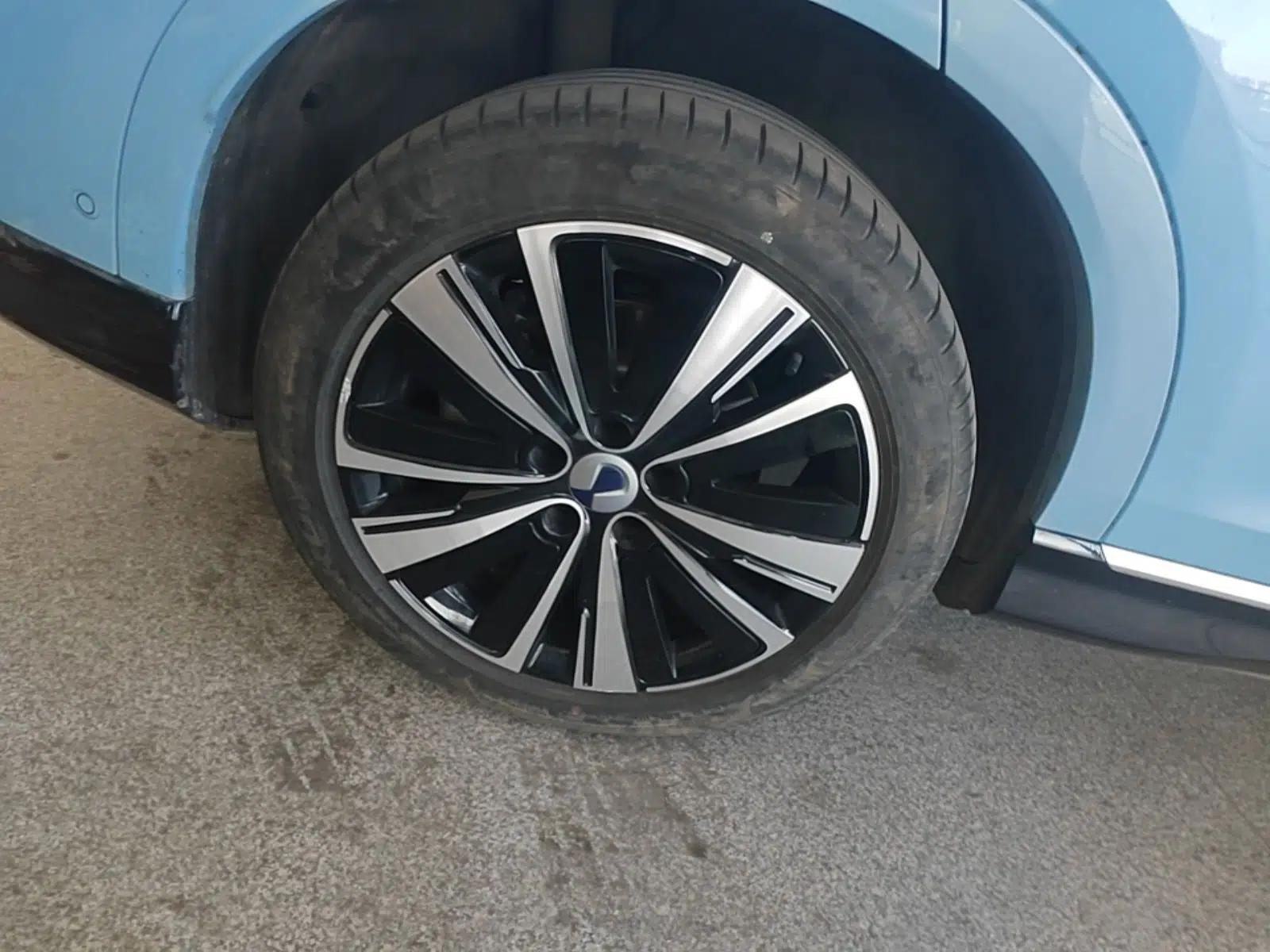 Denza N7 2024 550 Intelligent Driving Pro Edition — миниатюра 10