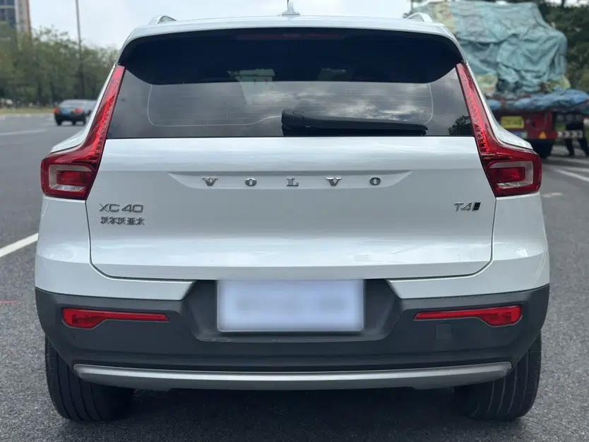Volvo XC40 2021 T4 Four-Wheel Drive Smart Luxury Edition — миниатюра 14