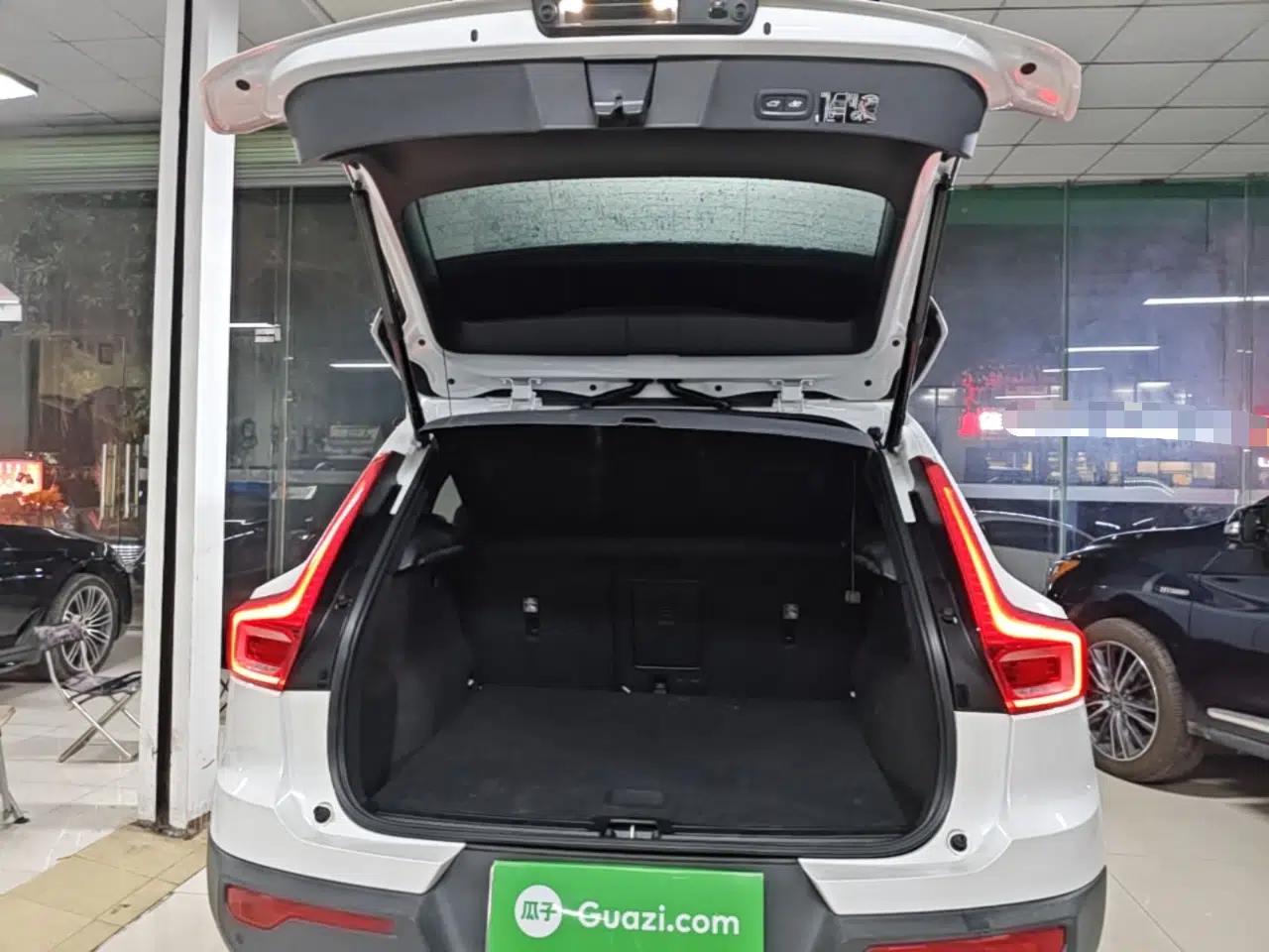Volvo XC40 2021 T4 Four-Wheel Drive Smart Luxury Edition — миниатюра 21