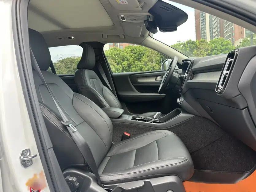 Volvo XC40 2021 T4 Four-Wheel Drive Smart Luxury Edition — миниатюра 22