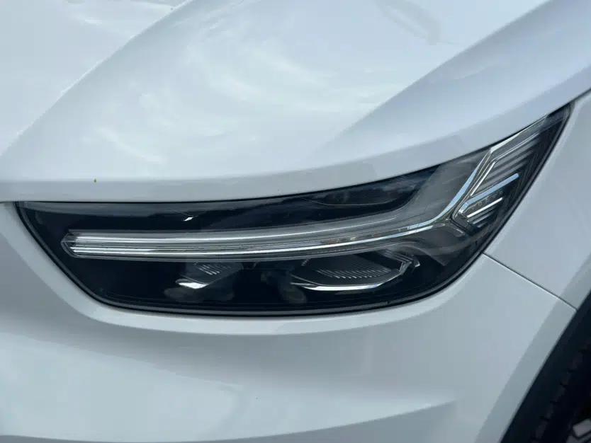 Volvo XC40 2021 T4 Four-Wheel Drive Smart Luxury Edition — миниатюра 9