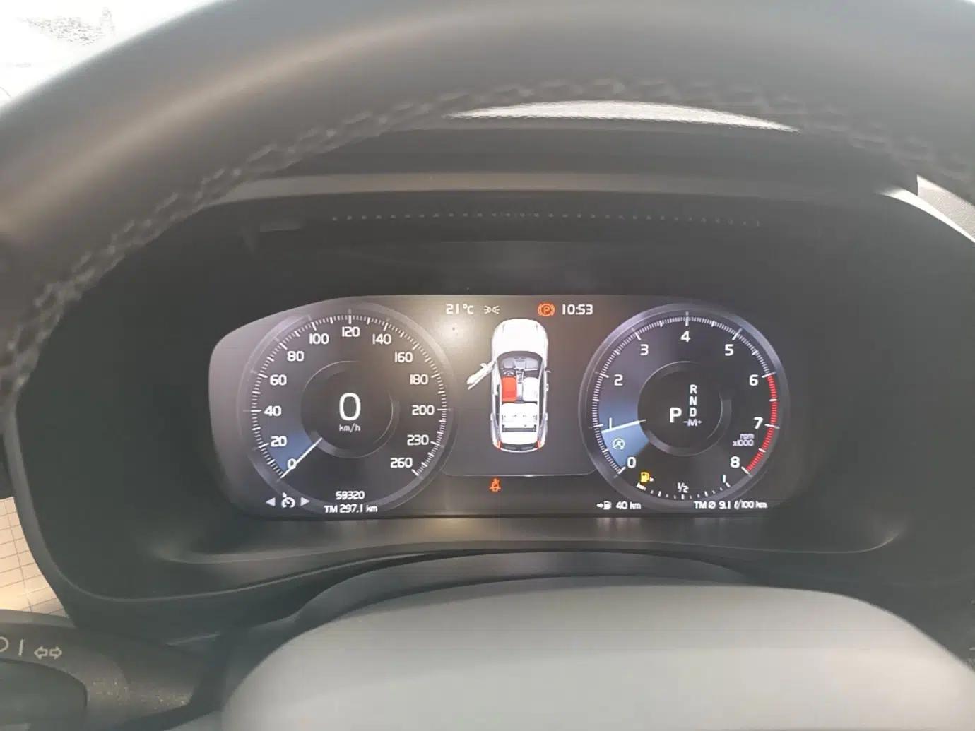 Volvo XC40 2022 T4 Four-Wheel Drive Smart & Stylish Edition — миниатюра 15