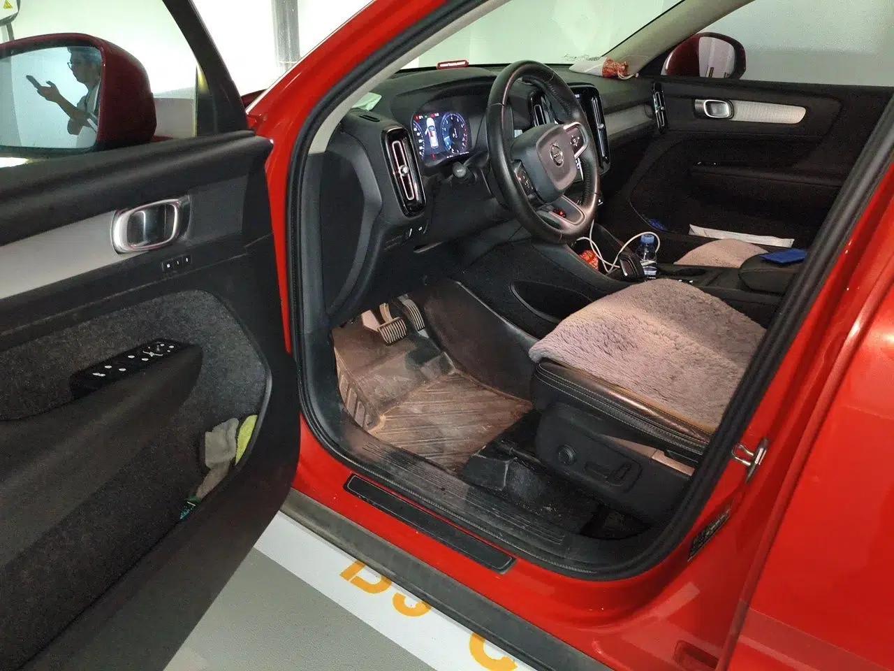 Volvo XC40 2020 T3 Smart & Stylish Edition — миниатюра 17