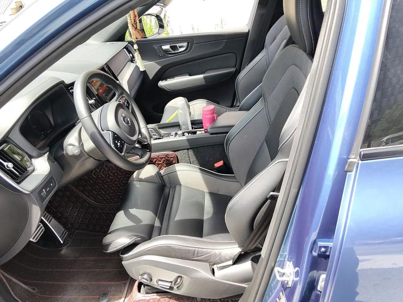 Volvo XC60 New Energy 2021 T8 E-Drive Hybrid Smart & Dynamic Edition — миниатюра 16