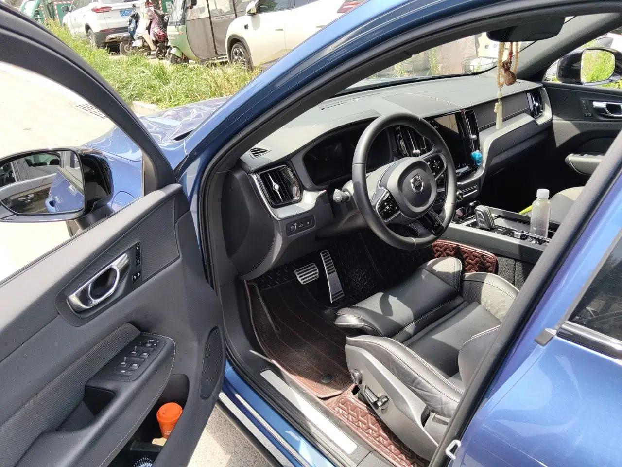 Volvo XC60 New Energy 2021 T8 E-Drive Hybrid Smart & Dynamic Edition — миниатюра 17