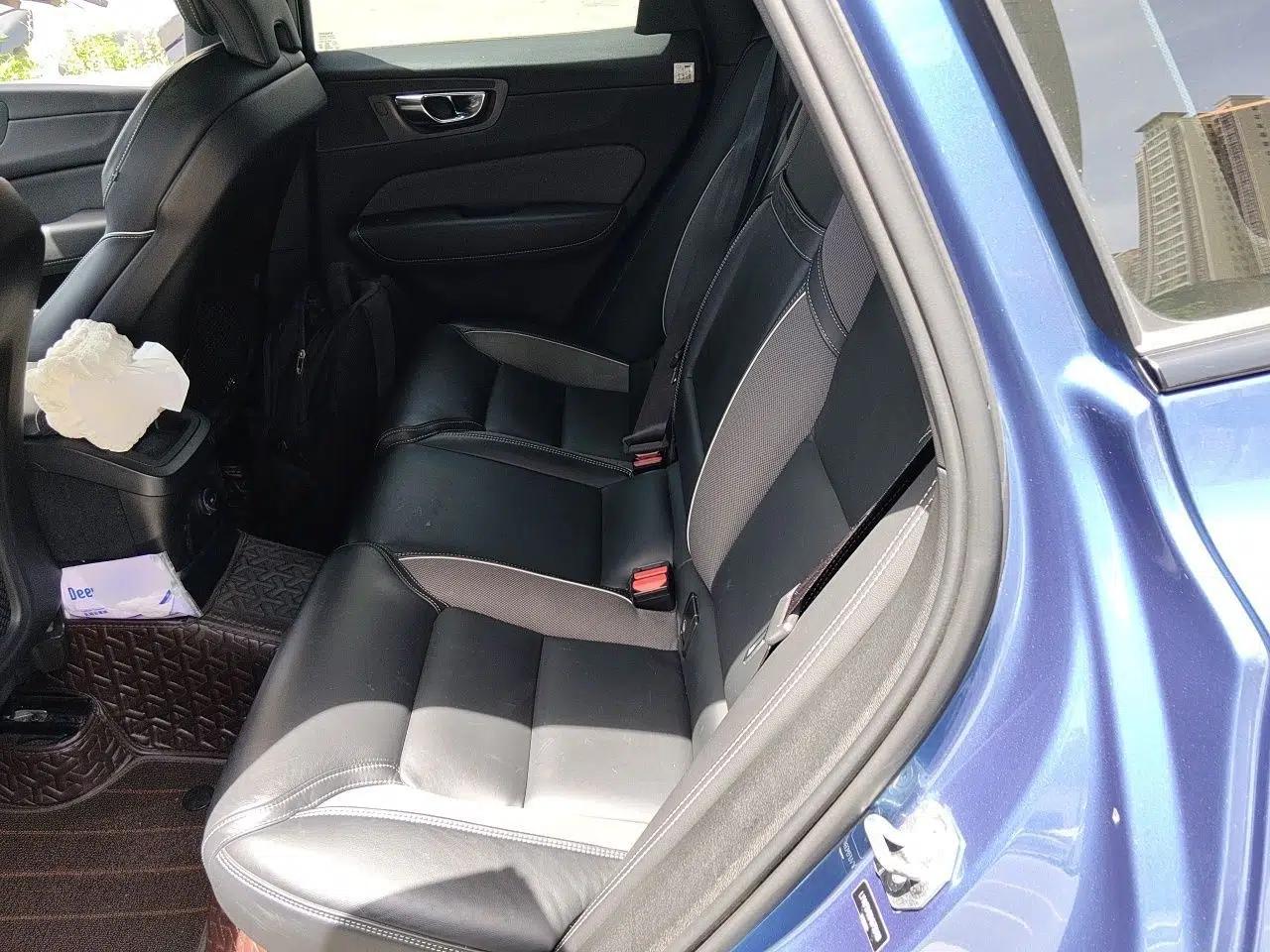 Volvo XC60 New Energy 2021 T8 E-Drive Hybrid Smart & Dynamic Edition — миниатюра 18