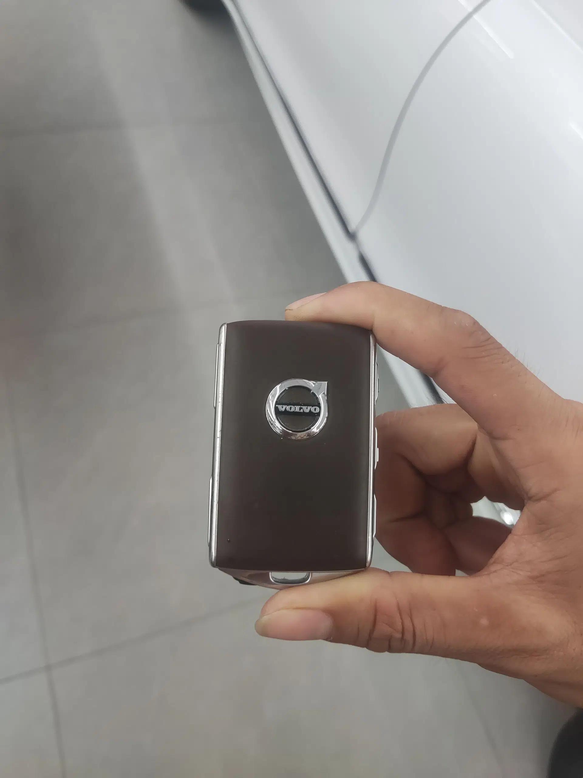 Volvo S90 New Energy 2019 T8 E-Drive Hybrid Intelligent Luxury Version China V Standard — миниатюра 12