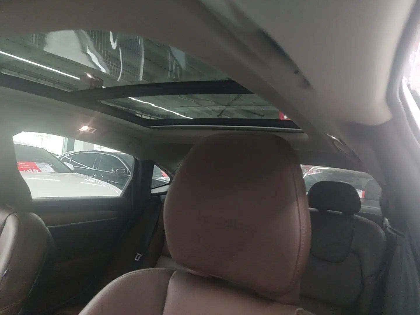 Volvo S90 New Energy 2019 T8 E-Drive Hybrid Intelligent Luxury Version China V Standard — миниатюра 21