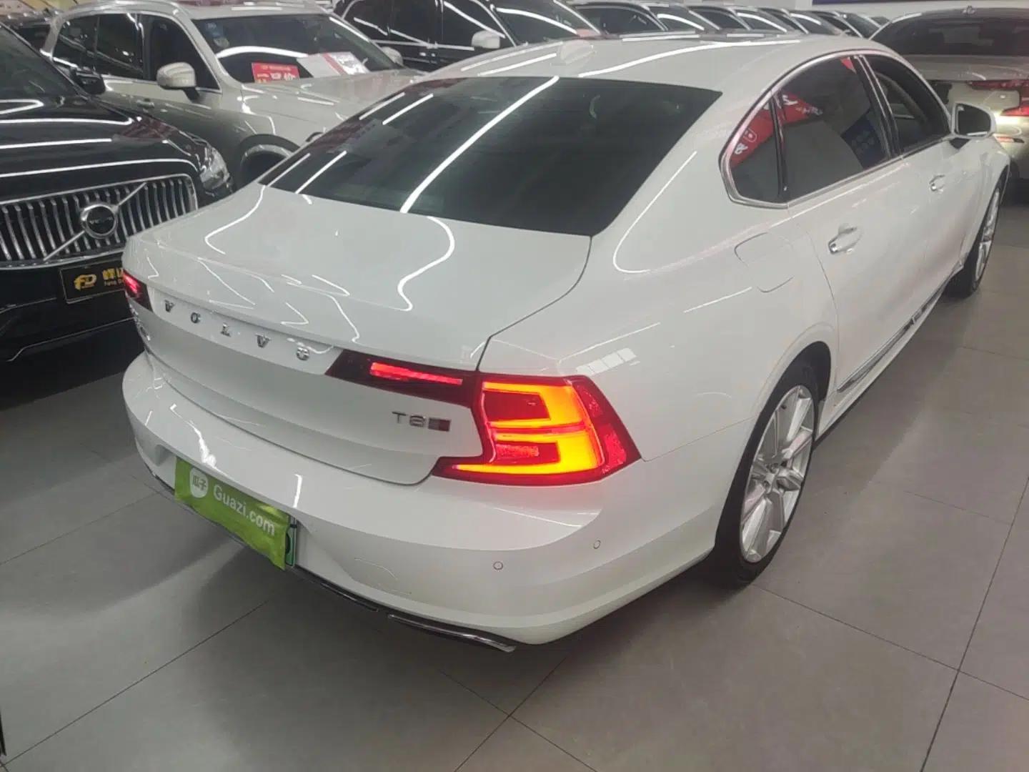 Volvo S90 New Energy 2019 T8 E-Drive Hybrid Intelligent Luxury Version China V Standard — миниатюра 7