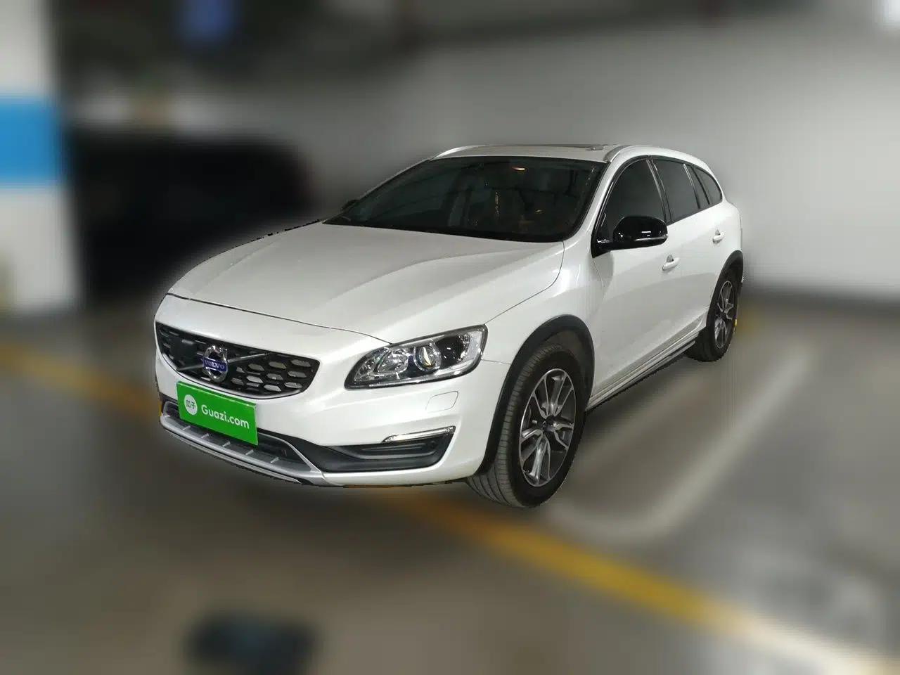 Volvo V60 2017 Cross Country T5 AWD China V Standard — миниатюра 1