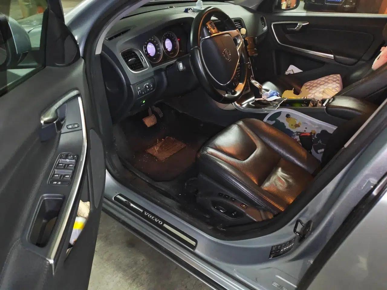 Volvo V60 2013 T5 Zhiya Edition — миниатюра 17