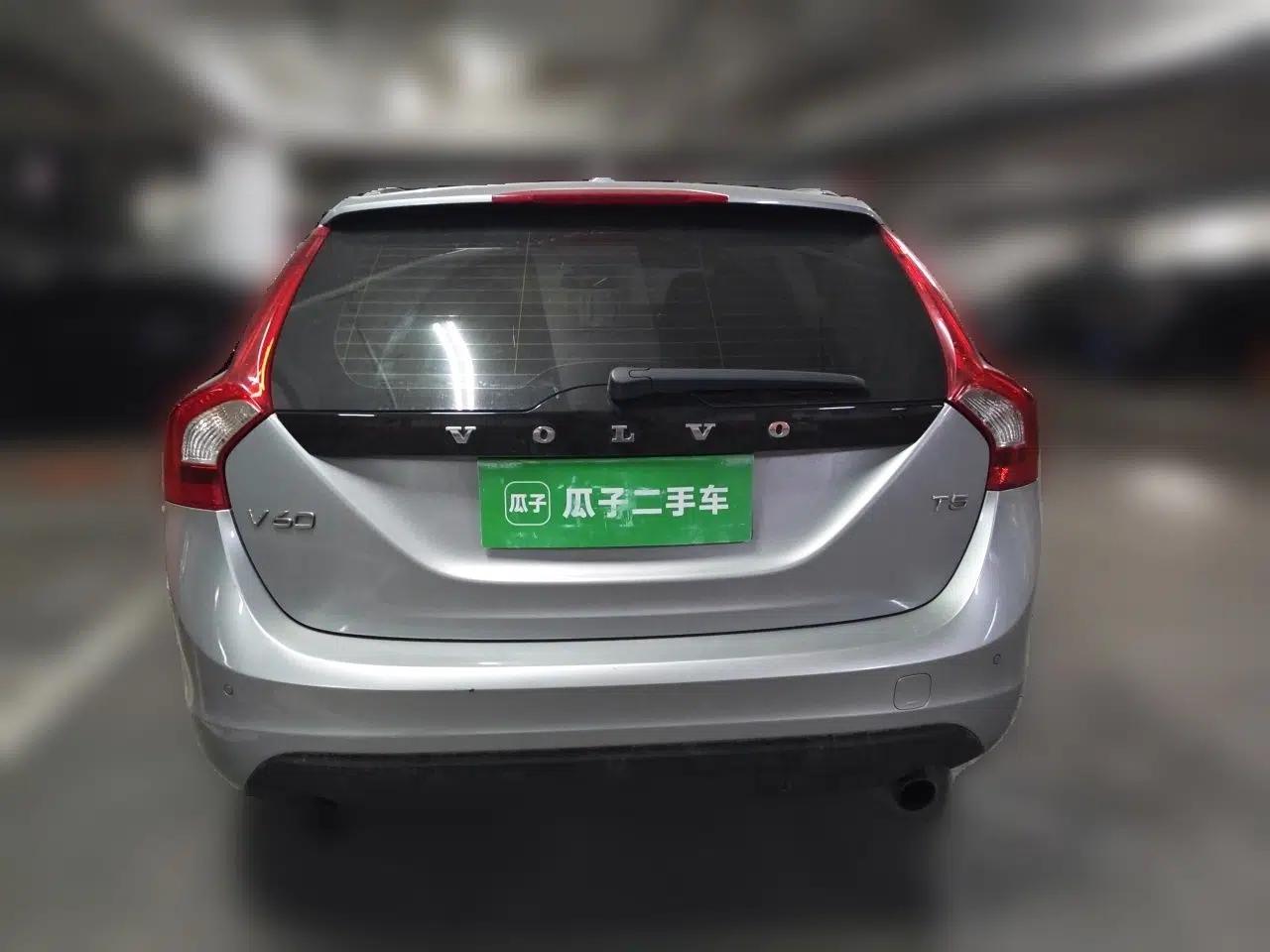 Volvo V60 2013 T5 Zhiya Edition — миниатюра 5