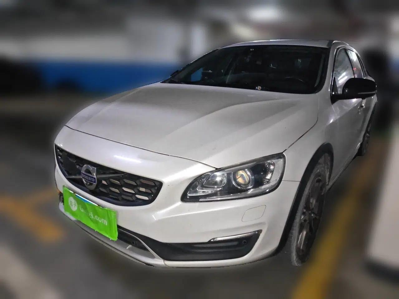 Volvo V60 2017 Cross Country T5 AWD China V Standard — миниатюра 1