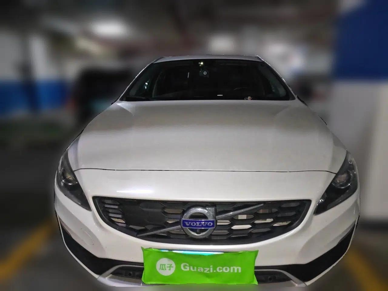 Volvo V60 2017 Cross Country T5 AWD China V Standard — миниатюра 2