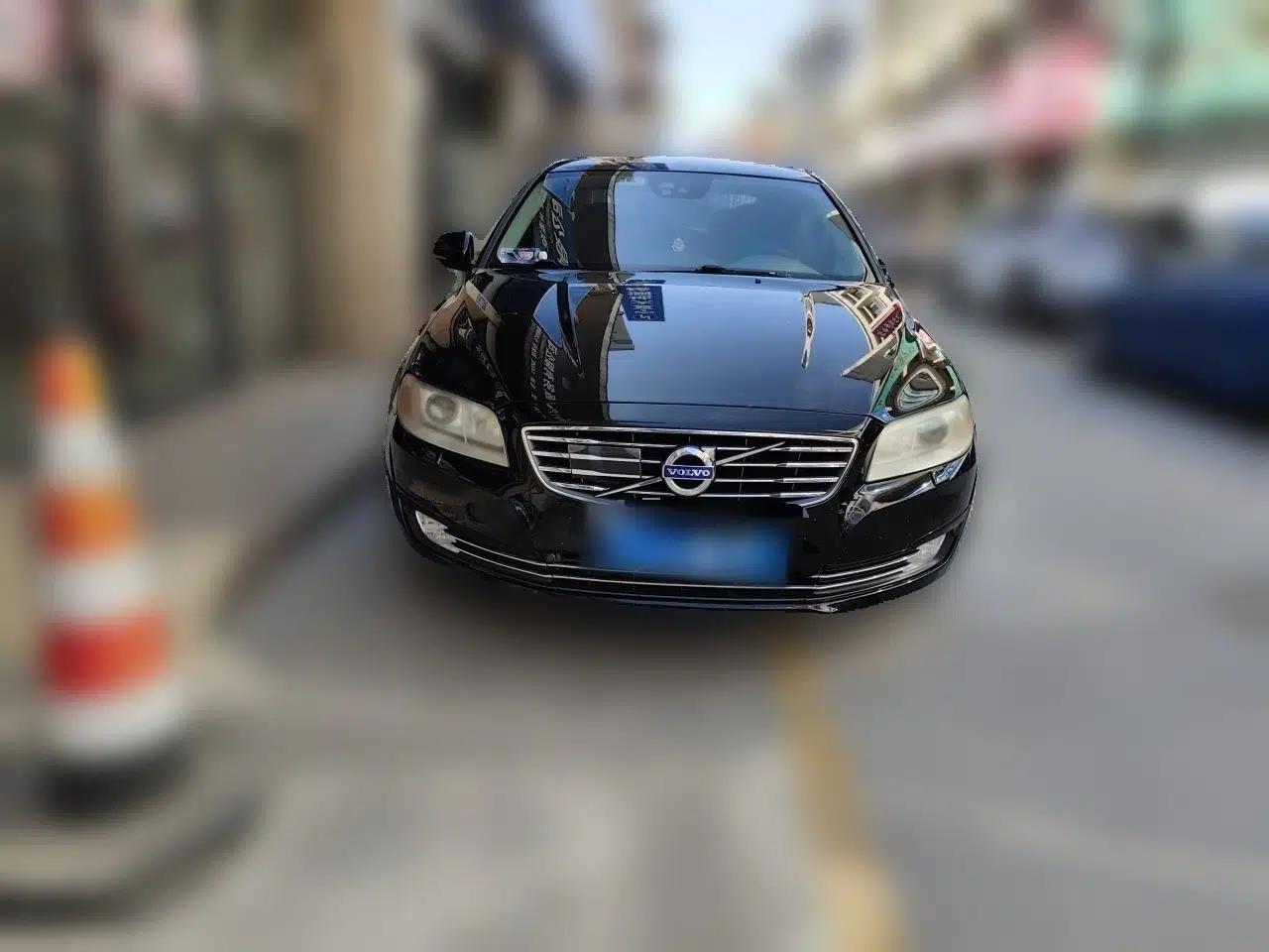 Volvo S80L 2014 2.0T T5 Smart Luxury Edition — миниатюра 2