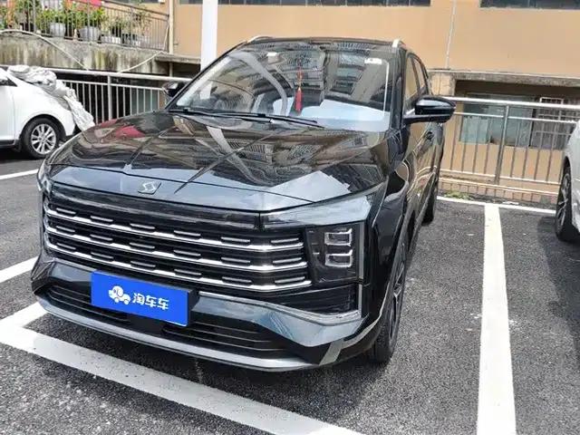 Sihao X8 PLUS 2023 1.5TGDI DCT Smart Edition 7-seater