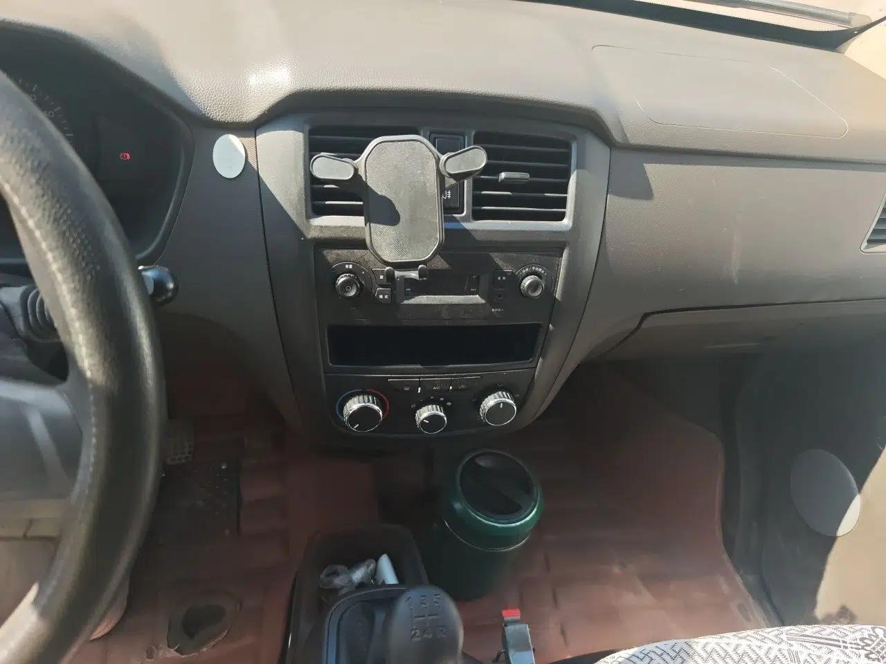 Wuling Rongguang S 2022 1.2L Standard Model Window-Sealed Car with Air Conditioning 2 Seats LSI — миниатюра 14