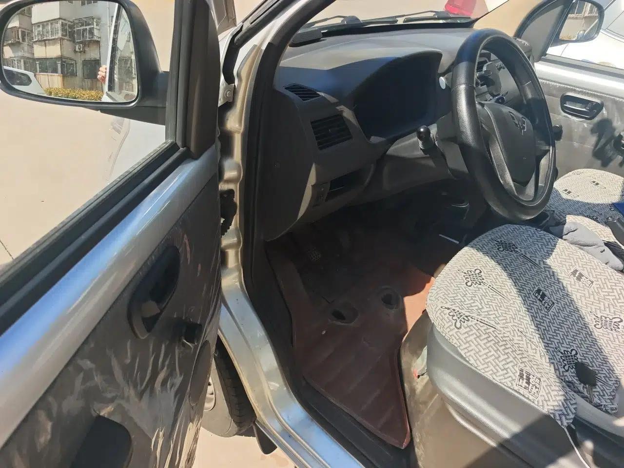 Wuling Rongguang S 2022 1.2L Standard Model Window-Sealed Car with Air Conditioning 2 Seats LSI — миниатюра 17