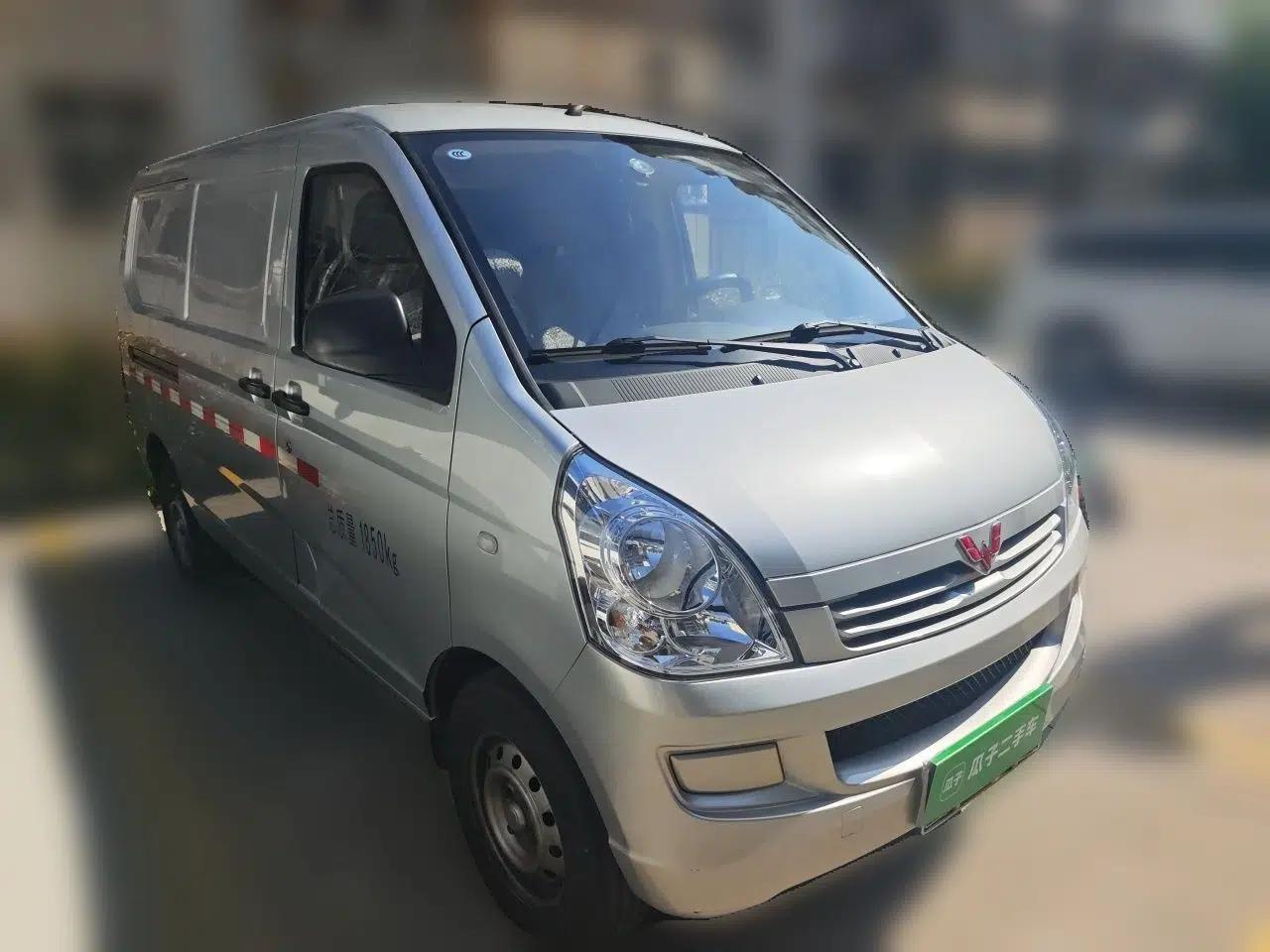 Wuling Rongguang S 2022 1.2L Standard Model Window-Sealed Car with Air Conditioning 2 Seats LSI — миниатюра 3