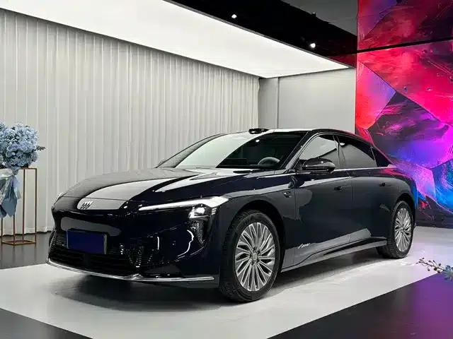 Buick Avenir 2025