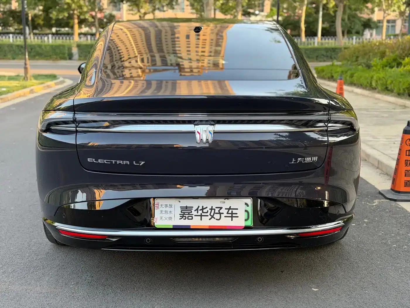 Buick Avenir 2025 — миниатюра 9