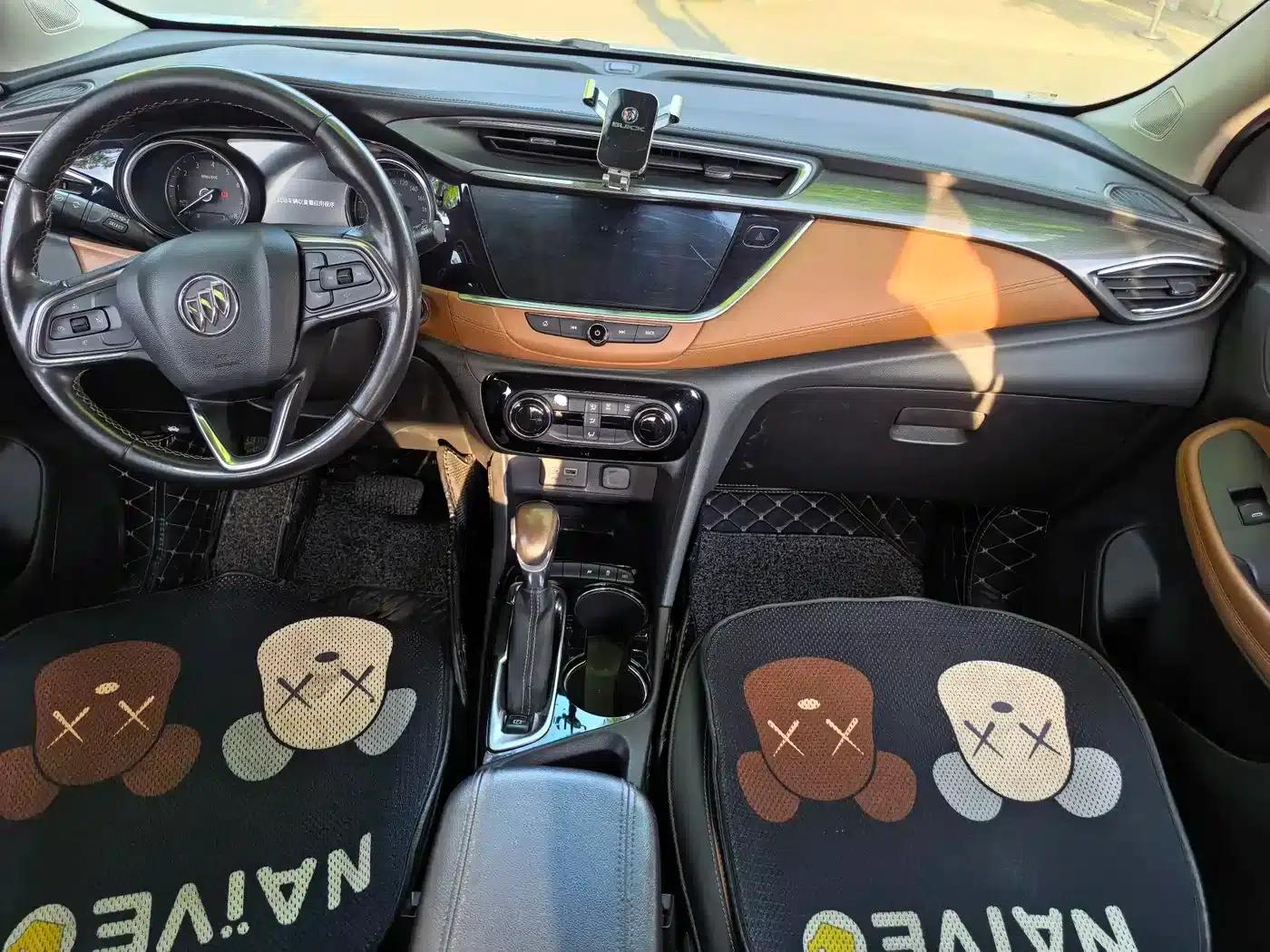 Encore GX 2020 20T CVT 2WD Luxury — миниатюра 3